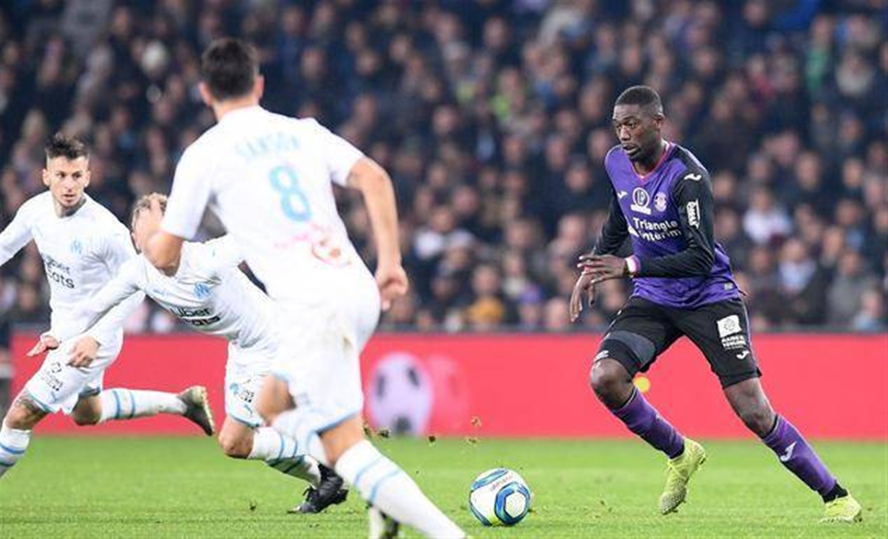 开云网址 -包含阿森纳发布备战花絮，集结日队长鼓劲，中超任务艰巨，身体对抗强度拉满的词条